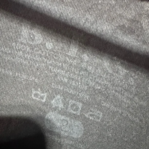 Biggie Black and Gold Graphic T-Shirt - Picture 2 of 3